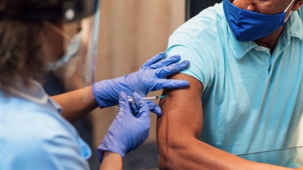 Le CISSS de la Montérégie-Centre revoit son offre de vaccination contre la COVID