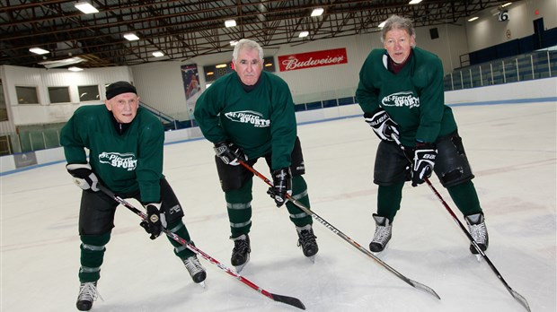 Du hockey passé le cap de 70 ans!