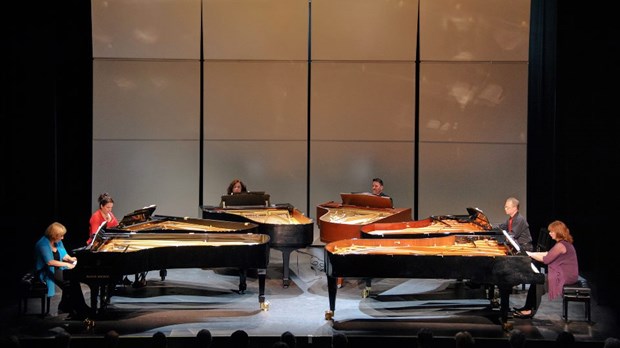 Orford Six Pianos : une expérience musicale unique