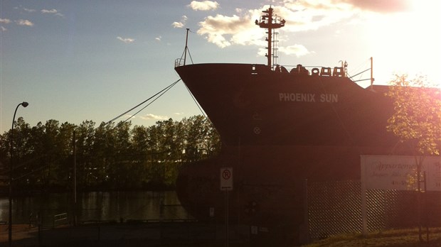 Douze marins turcs abandonnés sur le Phoenix Sun!