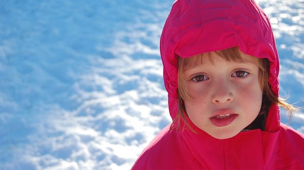 Appel à la vigilance: conseils pour éviter les engelures chez les enfants