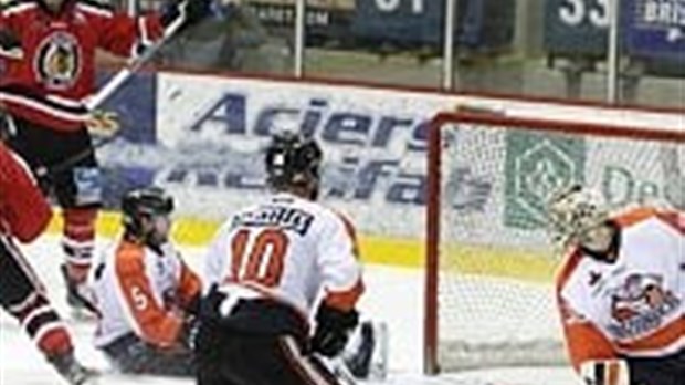 Les Éperviers passent en demi-finale