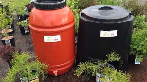 Concours en ligne pour gagner un baril récupérateur d’eau de pluie ou un composteur domestique