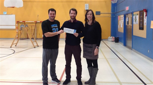 L’école Martel de Saint-Joseph-de-Sorel reçoit un beau cadeau pour les Fêtes