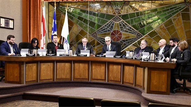 Pacte pour la transition : les élus de Sorel-Tracy répondent à l’appel de Dominic Champagne