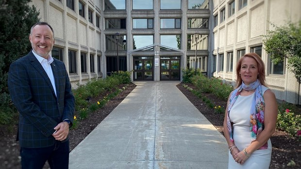 Jean-Bernard Émond annonce l’arrivée du nouveau  programme Techniques en pharmacie au Cégep de Sorel-Tracy