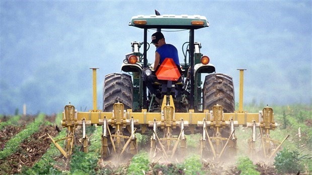 Fonds d’urgence régional : les critères assouplis pour les entreprises agricoles 