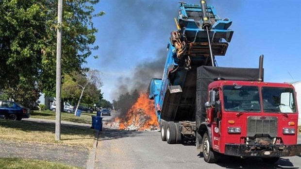 Après deux camions d'EBI en feu, la MRC met en garde sur le contenu des bacs roulants