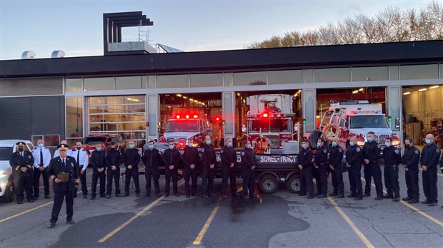Le Service de protection et d'intervention d'urgence de la Ville de Sorel-Tracy rend hommage au pompier montréalais