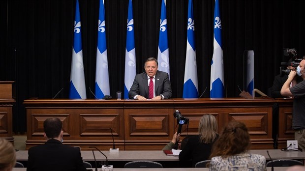 François Legault continue de défendre Pierre Fitzgibbon