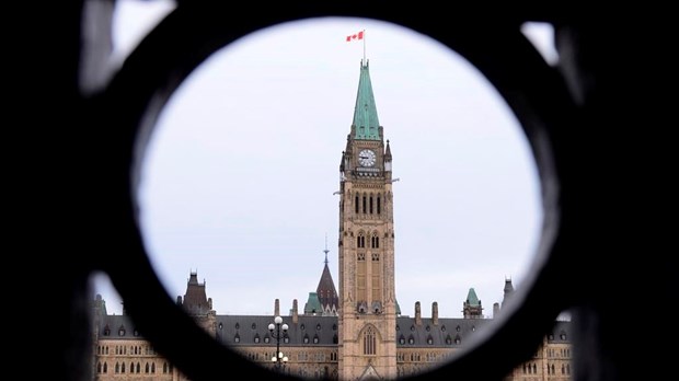 Ottawa met de côté 3 G $ pour des règlements à l'amiable avec les Autochtones