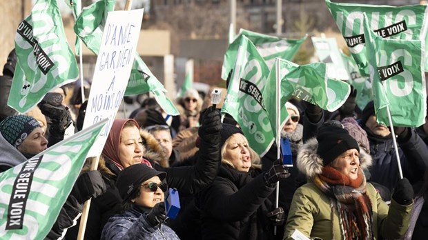 Des syndicats représentant 570 000 travailleurs du secteur public en grève