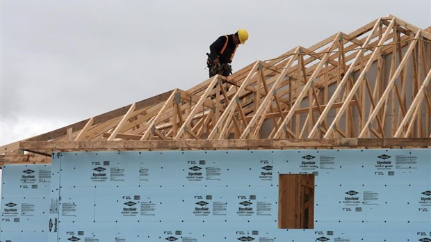 Chantiers de construction: Québec veut mieux inspecter et plus régulièrement