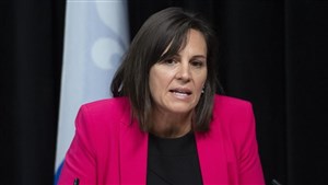 LHJMQ: la ministre Isabelle Charest reste prudente sur le rapport