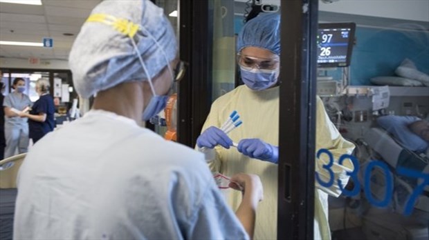 Exode des infirmières de moins de 35 ans au pays, mais le Québec s'améliore