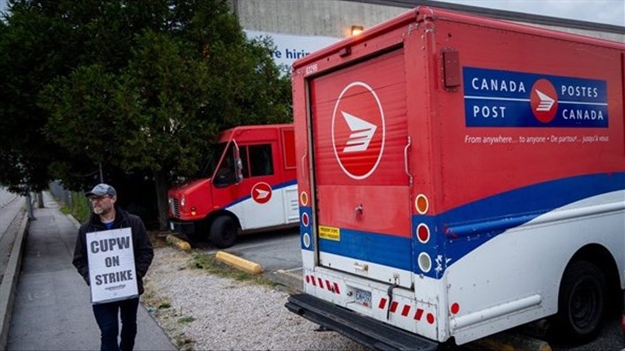 Postes Canada et le syndicat se réunissent à nouveau alors que la grève se prolonge