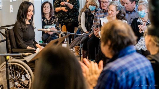 Un succès retentissant pour guitare classique solo de Suzie Auclair