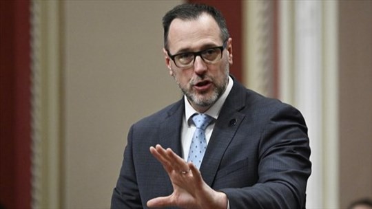 Francisation: Le ministre Jean-François Roberge promet de la «prévisibilité»