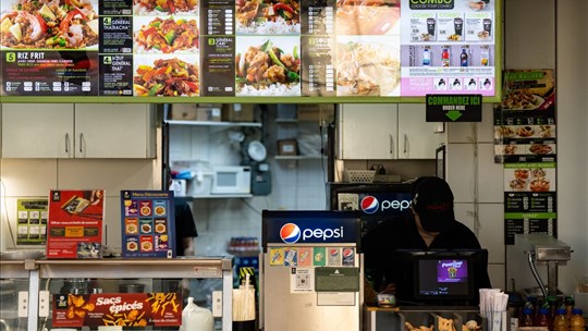 Postes vacants en 2024: le Québec atteint le niveau d'avant la pandémie