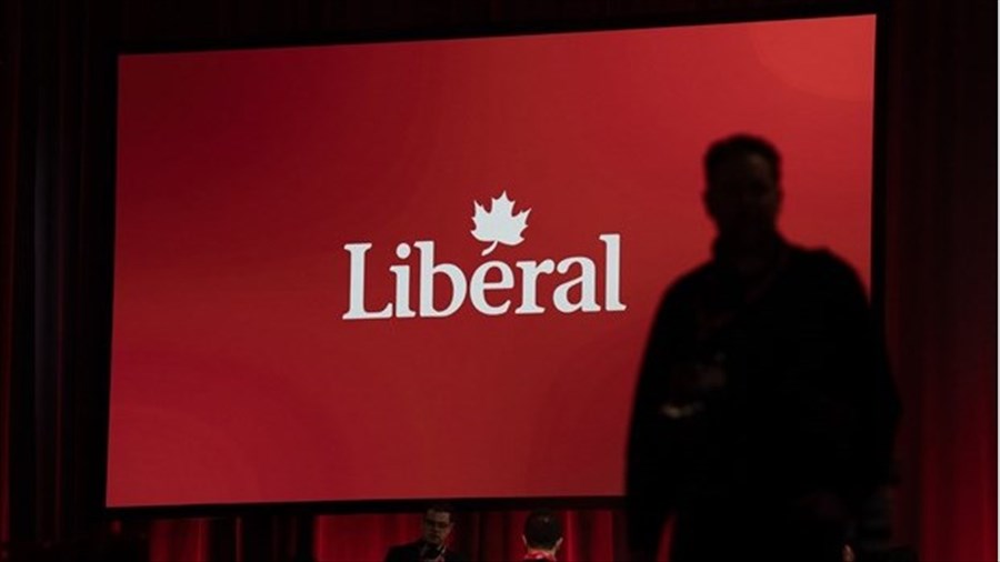 Les libéraux débattront de la question des restrictions d'âge sur les réseaux sociaux