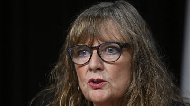 Québec lance une stratégie pour s'attaquer à la hausse des signalements à la DPJ